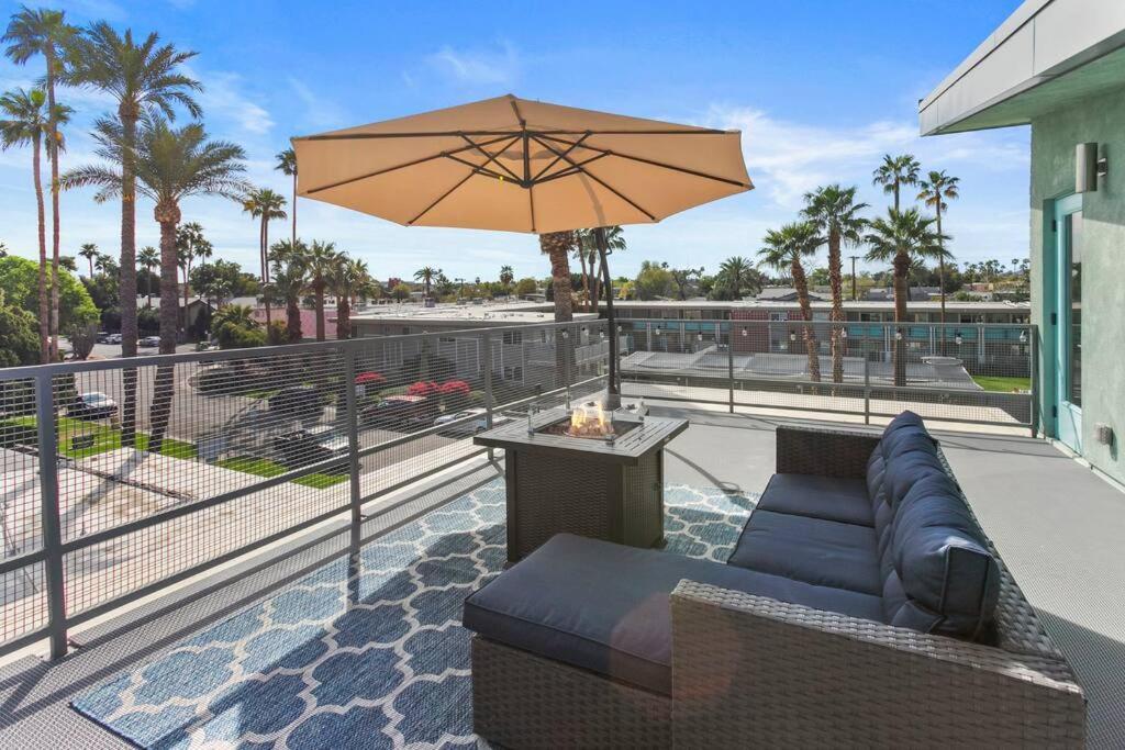 Micro Studio With Balcony & Pool View - Walk To Ot Scottsdale Kültér fotó